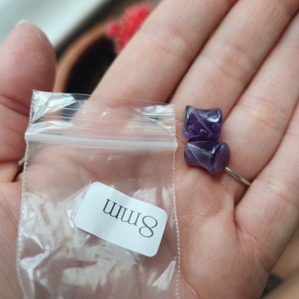 8MM Amethyst Stone Plug Earrings